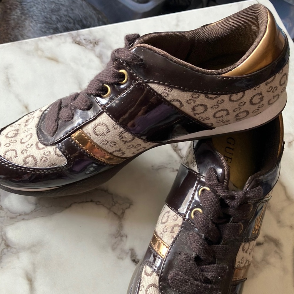 Guess‎ Women's Sneakers